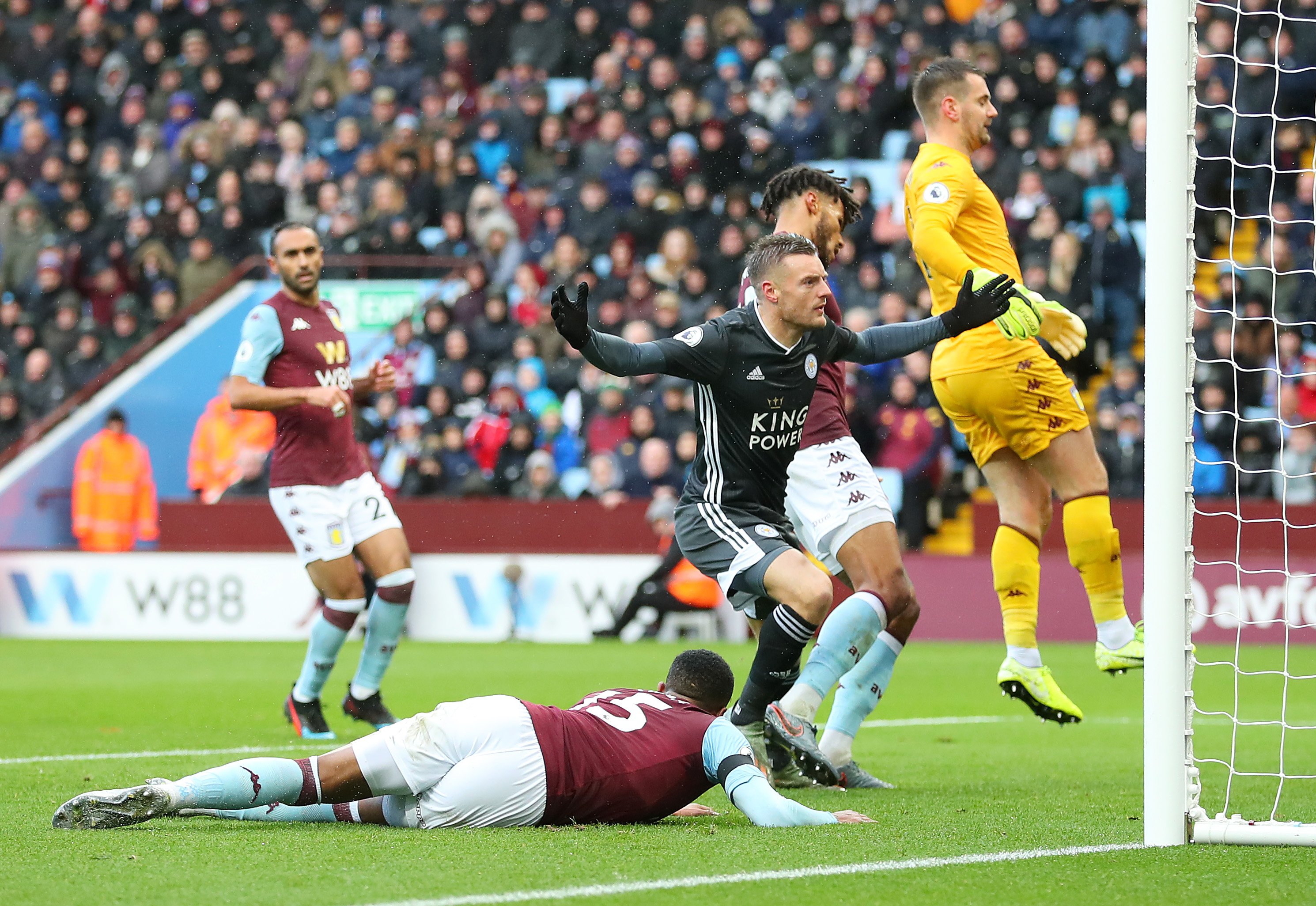 曼联一直在 曼联一直在